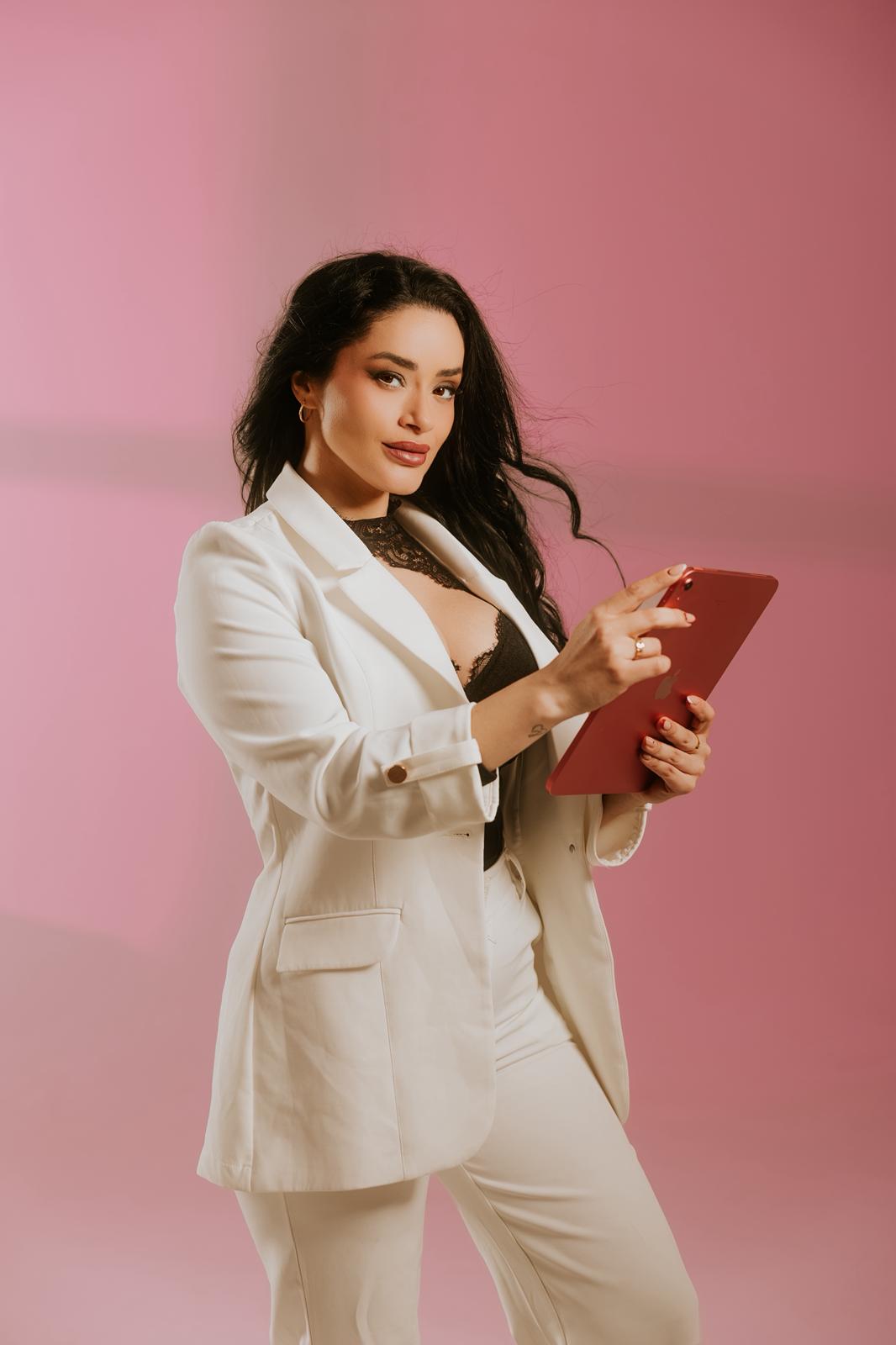 Adriana López — Piel Rosa Beauty